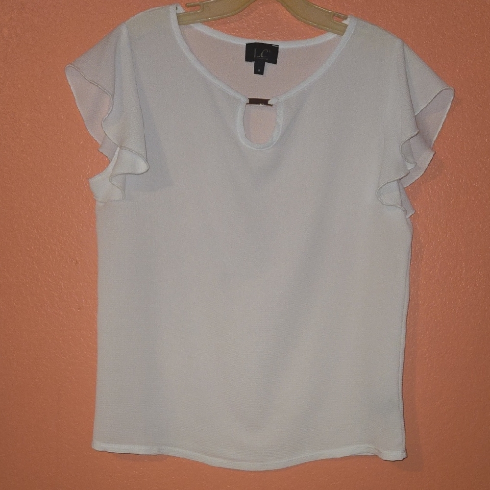 Laura Cruz White Ruffle Sleeve Top